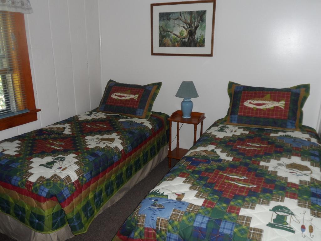 White Oak Motel & Cottages Holderness Oda fotoğraf