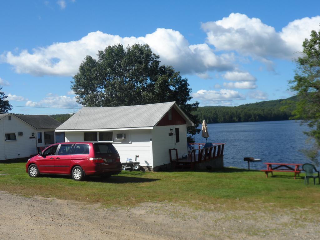 White Oak Motel & Cottages Holderness Oda fotoğraf