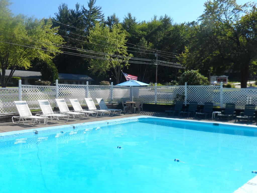 White Oak Motel & Cottages Holderness Dış mekan fotoğraf